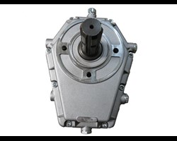  Getriebe mit Pumpe BG 3, 32 ccm 
 Set aus Pumpe G 3, 540 U/Min 1:3, 8 m&auml;nnlich mit Nabe und montiert 
 passend f&uuml;r: XL-18/Z 