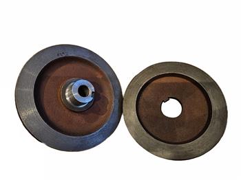  S&auml;geblattflansch ZG f&uuml;r Zapfwellengetriebe 
 mit 2 Madenschrauben 
 Innenbohrung 30 mm 
   ACHTUNG!    
  Flansch muss vor Montage erw&auml;rmt und geklebt werden !&nbsp;   
  Flansch darf nur durch einen Fachkraft montiert werden !&nbsp;  
 &nbsp; 
 Passend f&uuml;r&nbsp; WIDL-S&auml;gen mit Zapfwellenantrieb 