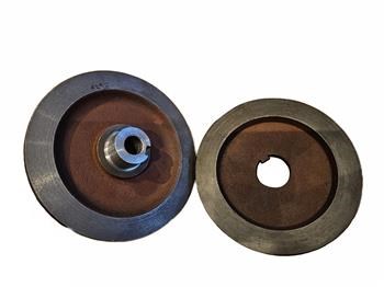  S&auml;geblattflansch ZG f&uuml;r Zapfwellengetriebe 
 mit 2 Madenschrauben 
 Innenbohrung 30 mm 
   ACHTUNG!    
  Flansch muss vor Montage erw&auml;rmt und geklebt werden !&nbsp;   
  Flansch darf nur durch einen Fachkraft montiert werden !&nbsp;  
 &nbsp; 
 Passend f&uuml;r&nbsp; WIDL-S&auml;gen mit Zapfwellenantrieb 