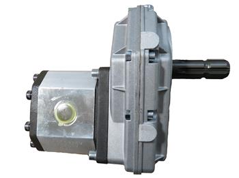  Getriebe mit Pumpe BG 3, 32 ccm 
 Set aus Pumpe G 3, 540 U/Min 1:3, 8 m&auml;nnlich mit Nabe und montiert 
 passend f&uuml;r: XL-18/Z 